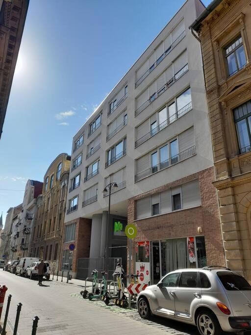 Lovely Apartment In City Centre For 4 Guests Budapeste Exterior foto